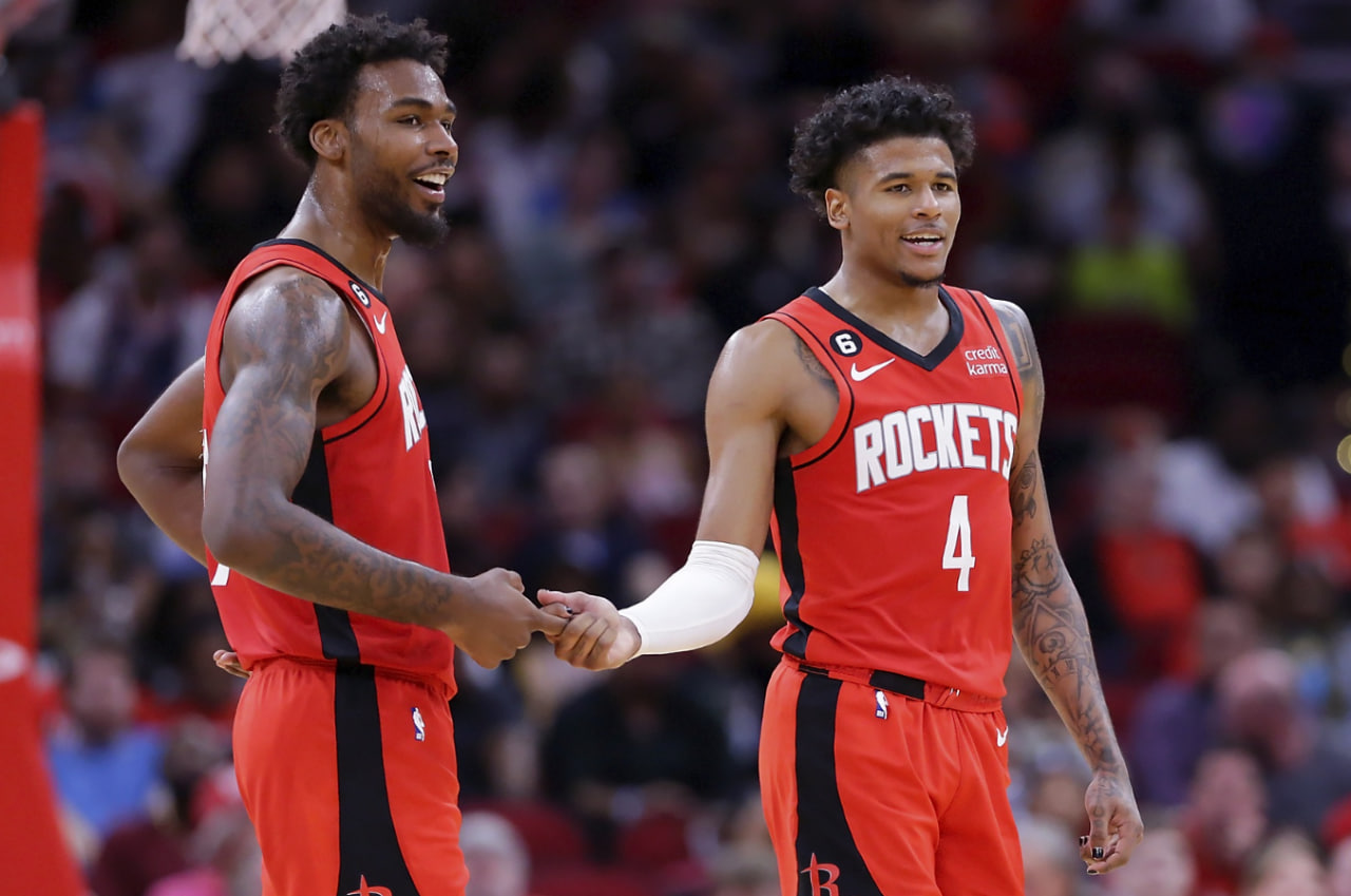 NBA震撼！火箭9连胜逼近勇士，段冉警告：压力来袭